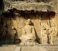 2 Days Tour: Longmen Grottoes and Shaolin Temple (by train) pictures