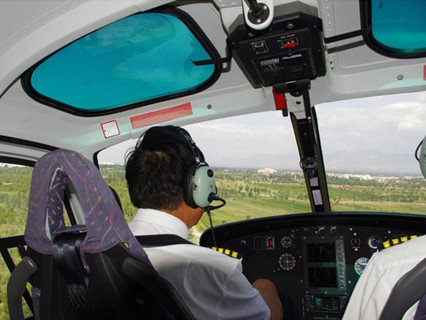 15 Minutes Helicopter Tour and Badaling Great Wall Hiking , Beijing ...