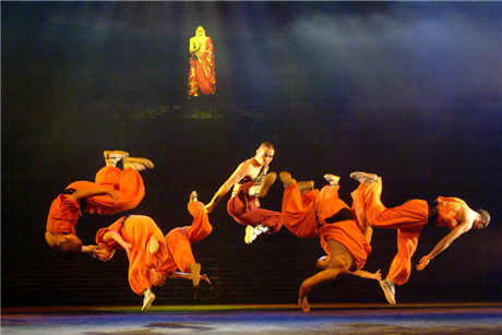 let at blive såret vrede Larry Belmont Kung Fu Show at Red Theater , Beijing Tours, China Travel Service