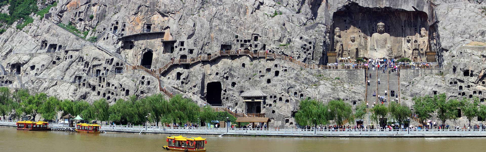 1 day tour: Longmen Grottoes&Shaolin Temple from Xian(by train)